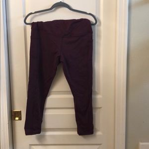Senita Capri athletic leggings